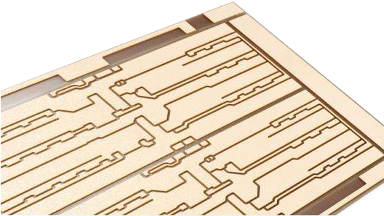 Circuit imprimé en céramique de nitrure d'aluminiumCircuit imprimé en céramique